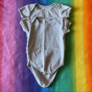 Pact Organic grey onesies 3-6mo
